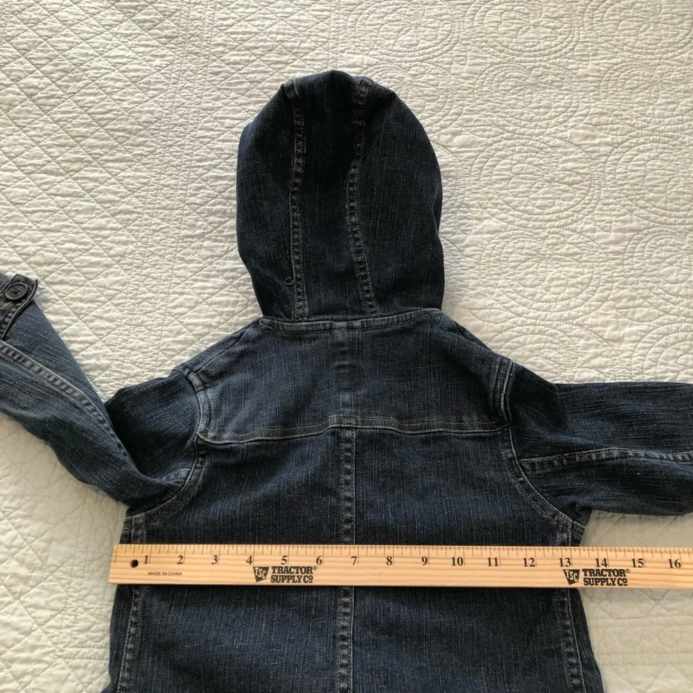 Vintage Baby Gap hooded denim barn jacket. Size 4.